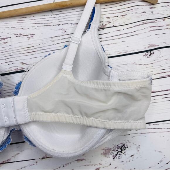 Victoria's Secret body by Victoria perfect coverage blue white lace - Picture 8 of 15